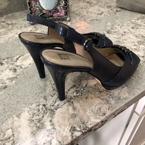 Anne Klein Shoes - Anne Klein navy heels Anne Klein Shoes - Anne Klein navy heels
